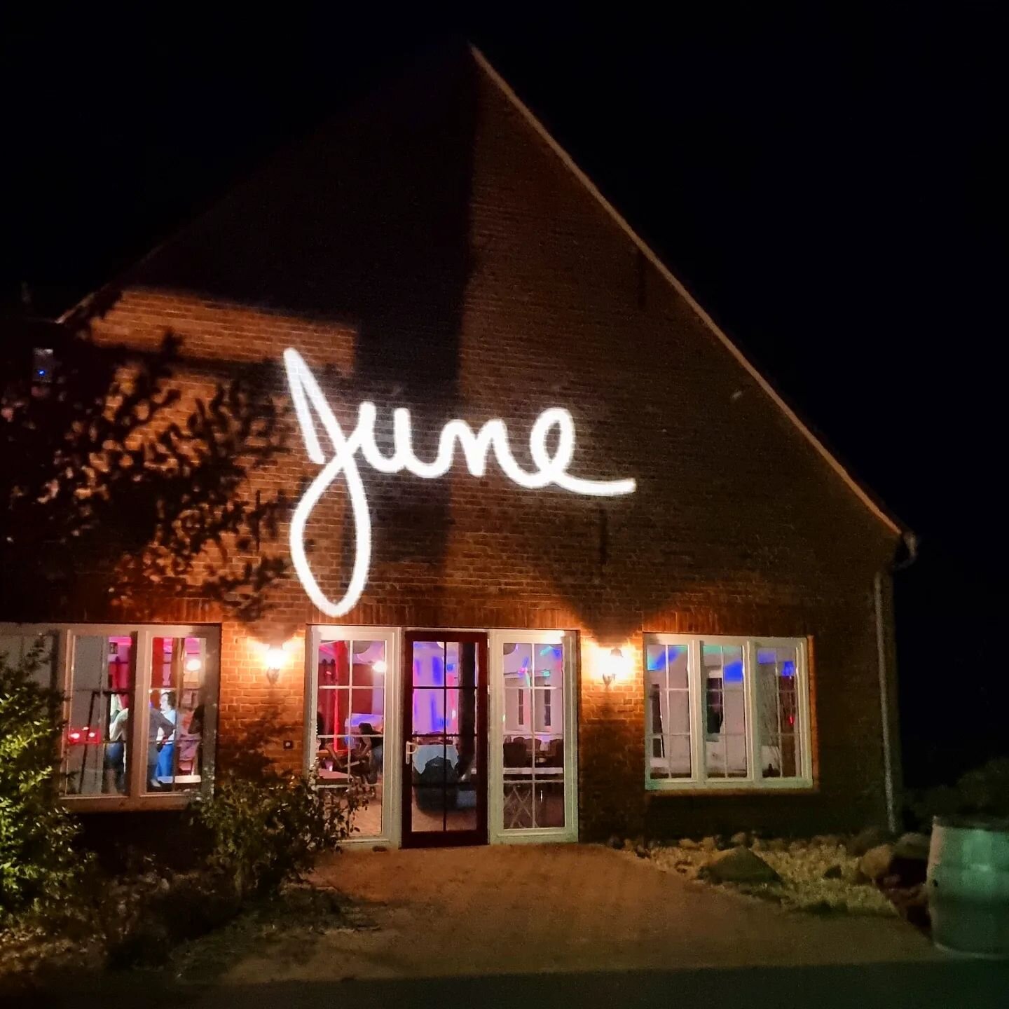 Firmenfeier und Teambuilding auf Project JUNE Brandenburg
